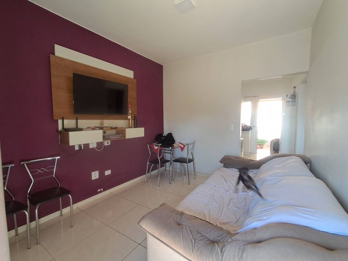 Casa para venda no Jardim dos Jacarandas - Casa em Jardim dos Jacarandás Fase 1, São João da Boa Vista - à venda - Helena Imóveis