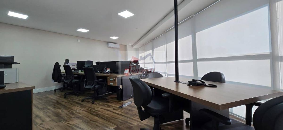 Sala comercial com 71 mobiliada e climatizada no Porto de Santos - Santos-SP