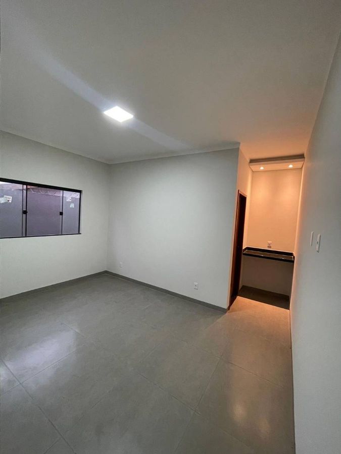 CASA 3 QUARTOS NO TIJUCA COM ESPAÇO DE FUNDO - Casa em Jardim Tijuca, Campo Grande - à venda - Elite Negócios Imobiliários