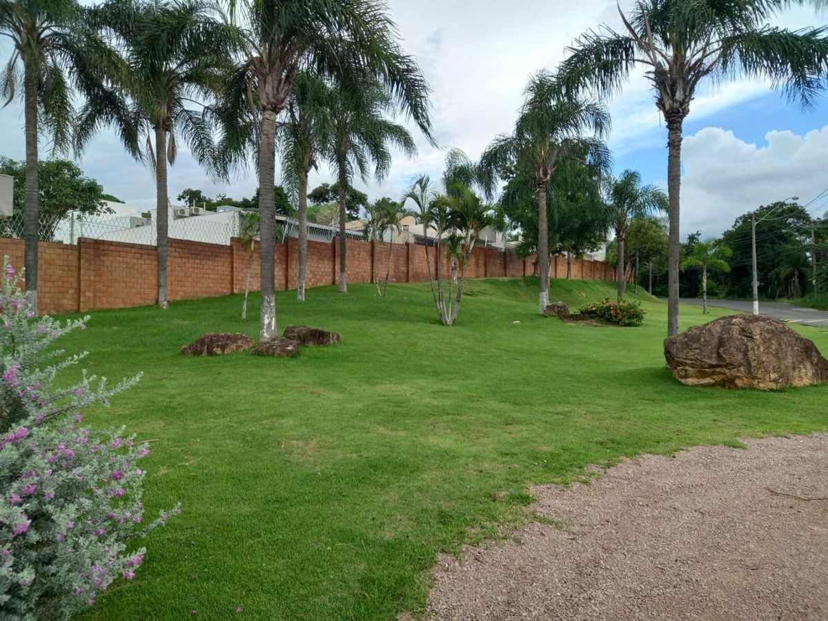 Casa c/ 3 suítes condomínio V. São Lourenço - Valinhos. AT: 400m2, AC:243m2. 2 salas, Coz. americana, Lavabo, Desp. , Lavand.  Ar. gourmet, Piscina., foto 5