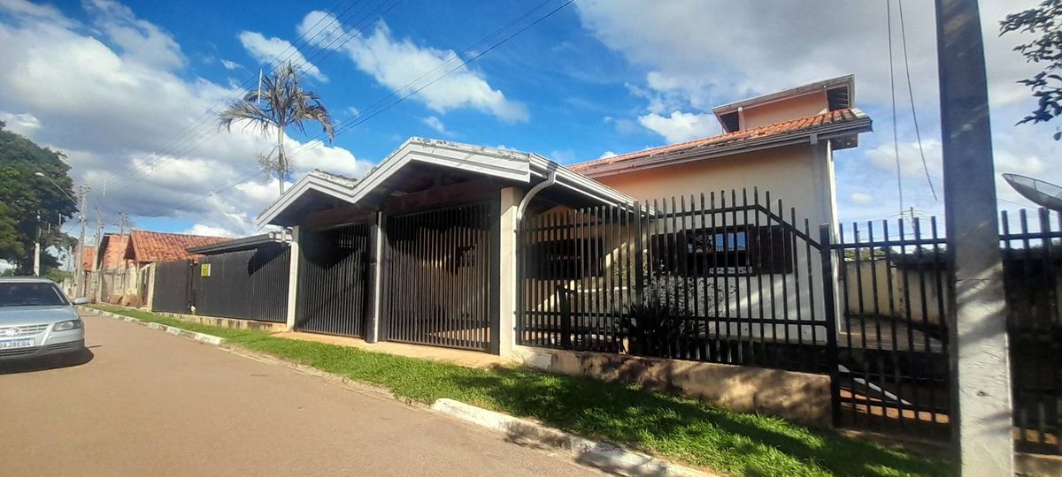Linda casa com 4 quartos - Casa em saltinho, Campina do Monte Alegre - à venda - NOVA CAMPINA IMÓVEIS