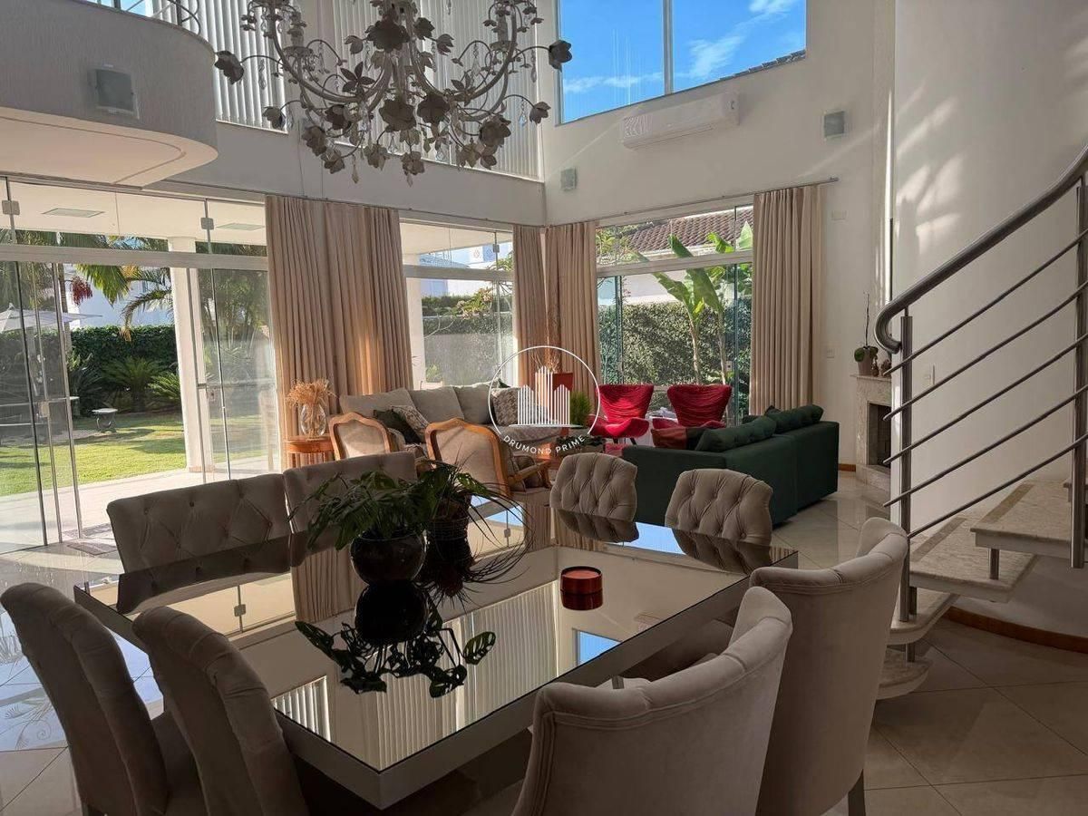 Casa com 5 quartos para Locação, Jurerê Internacional - Florianópolis - Casa em Jurerê Internacional, Florianópolis - para locação - DRUMOND PRIME LOCAÇÕES E VENDAS