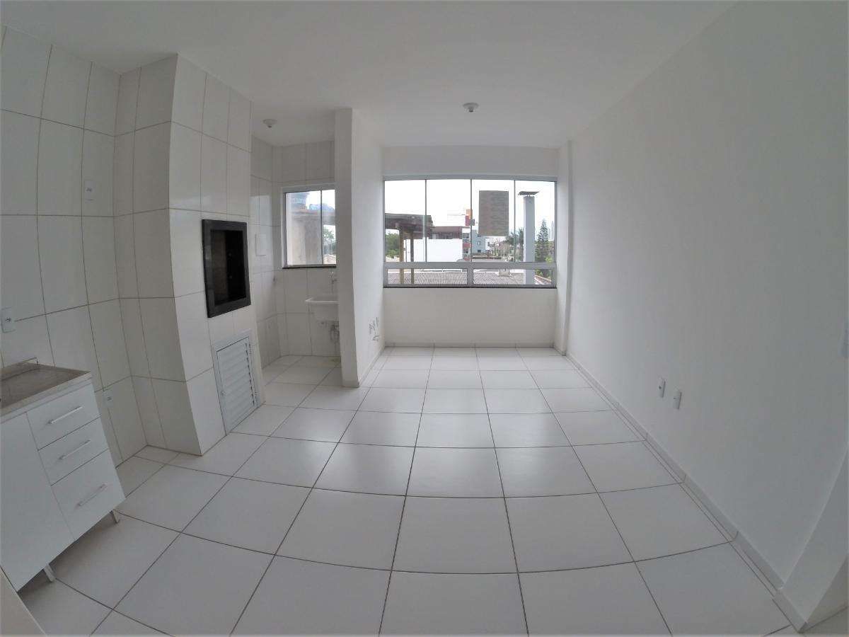 Apartamento à venda em Camboriú com 02 dormitórios e 01 vaga - Apartamento em São Francisco de Assis, Camboriú - à venda - Desc Imóveis