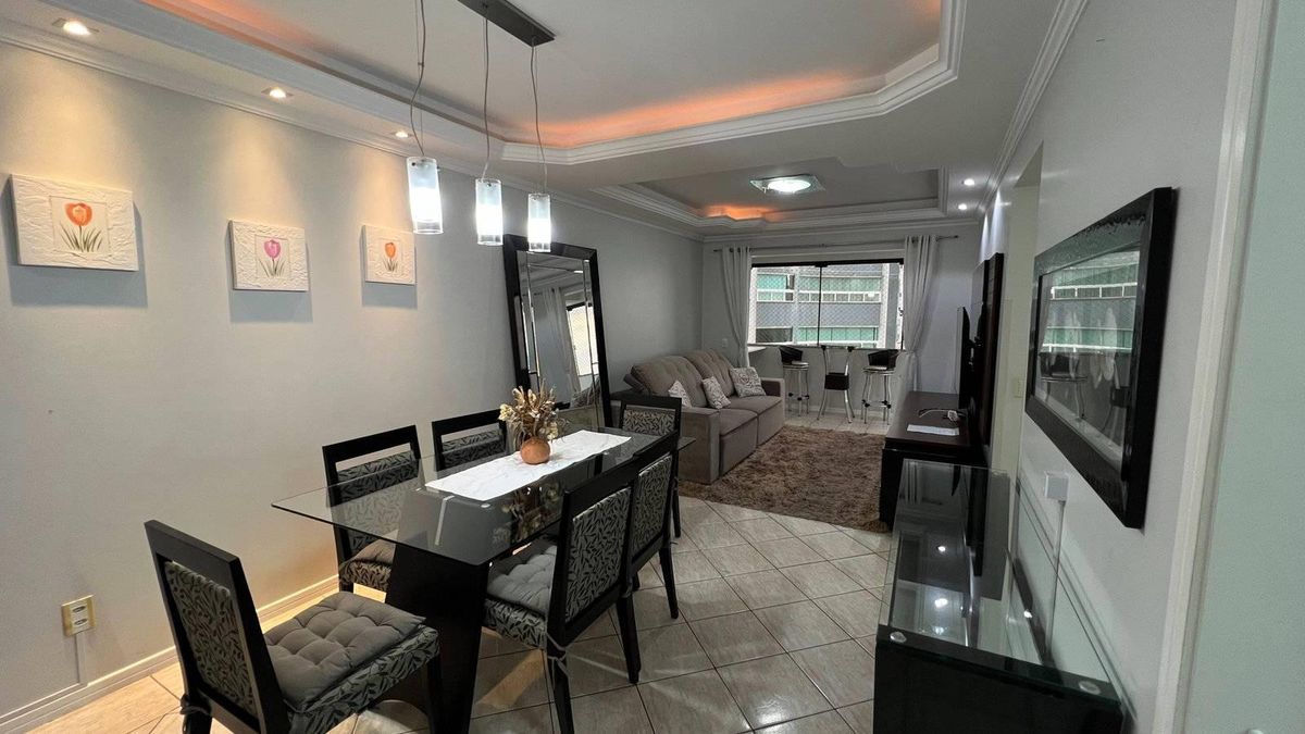 Apartamento Quadra Mar à Venda com 2 quartos no Dom Gabriel no Centro em Balneário Camboriú - Apartamento em Centro, Balneário Camboriú - à venda - WOW Imobiliária Ltda