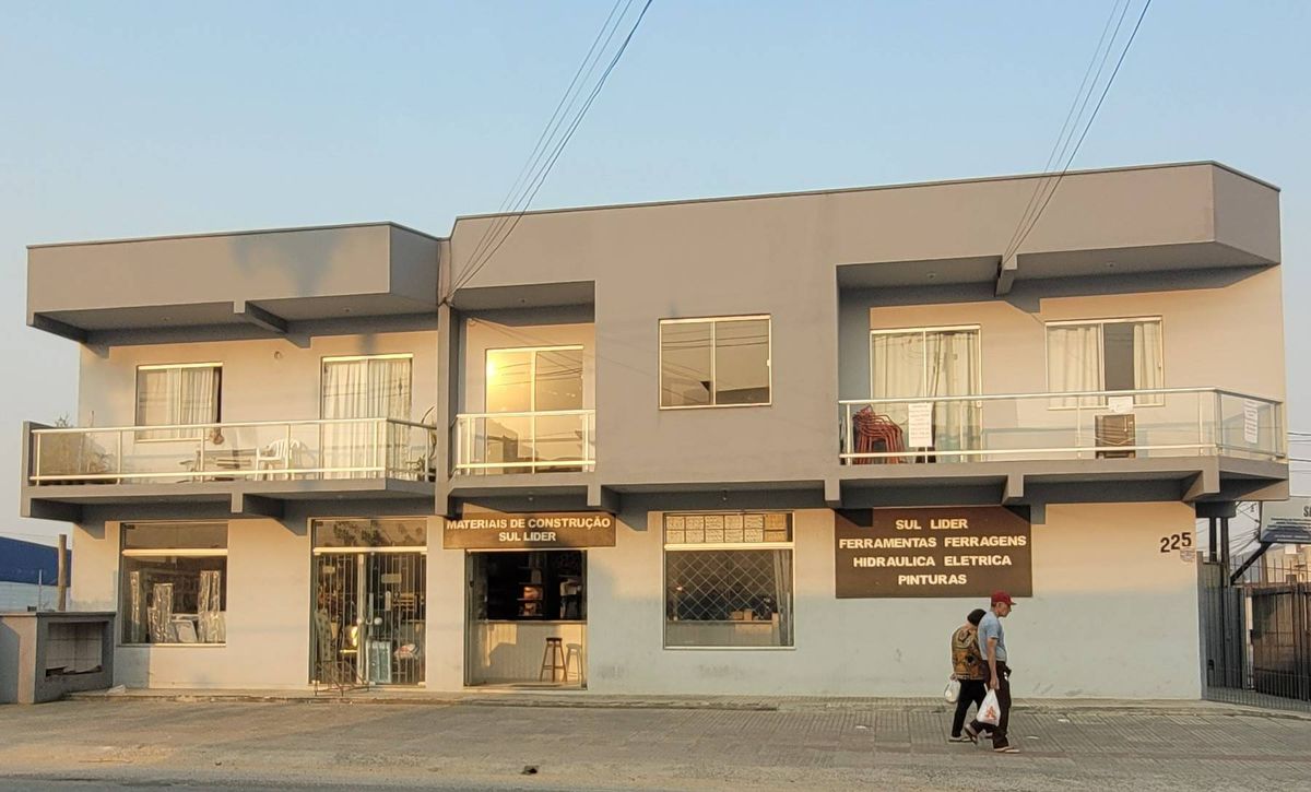 Apto 102 - Cond. Regis - Apartamento em Cidade Nova, Itajaí - para locação - Junckes Imóveis