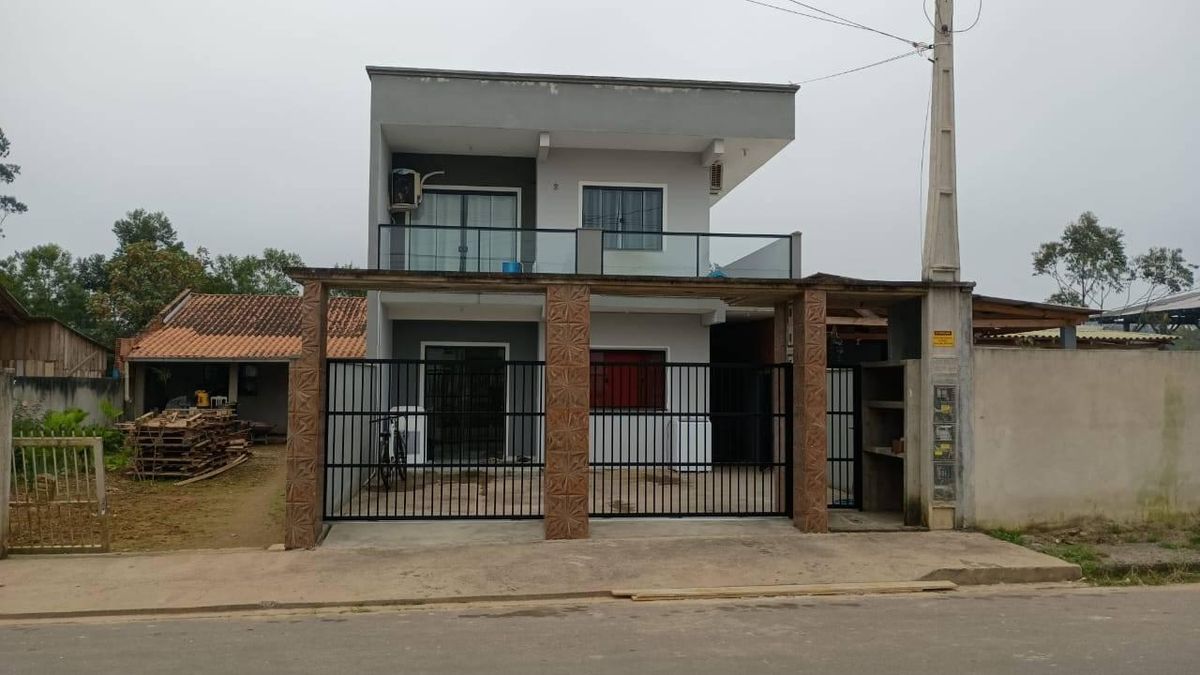 Apto 2 quartos Corticeira