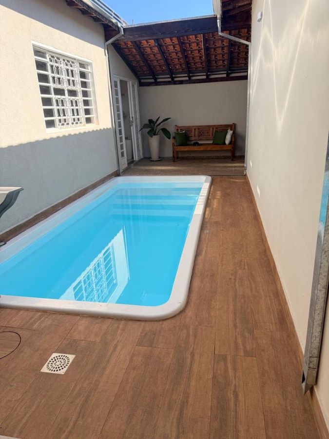 LINDO IMÓVEL COM PISCINA PARA VENDA OU LOCAÇÃO NO RECANTO DO LAGO - Casa em Recanto do Lago, São João da Boa Vista - para locação e à venda - BOCOLI IMÓVEIS