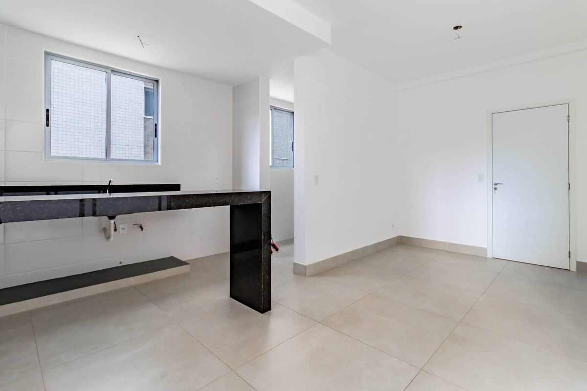 Área Privativa com 2 quartos à Venda, Alto Barroca - Belo Horizonte - Área Privativa em Alto Barroca, Belo Horizonte - à venda - Silvio Ximenes Imobiliária