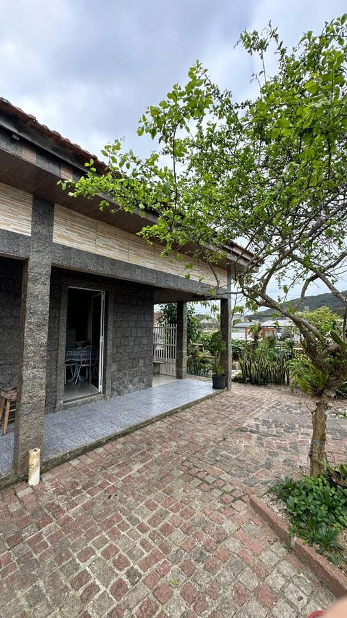 Casa a Venda - Rua Rio do Barro, Bombinhas - Zimbros - Casa em Zimbros, Bombinhas - à venda - Imobiliária Cimardi LTDA