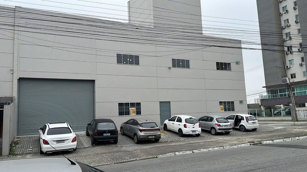 Galpão Comercial para Locação, Cordeiros - Itajaí - Galpão em Cordeiros, Itajaí - para locação - TAB Imóveis