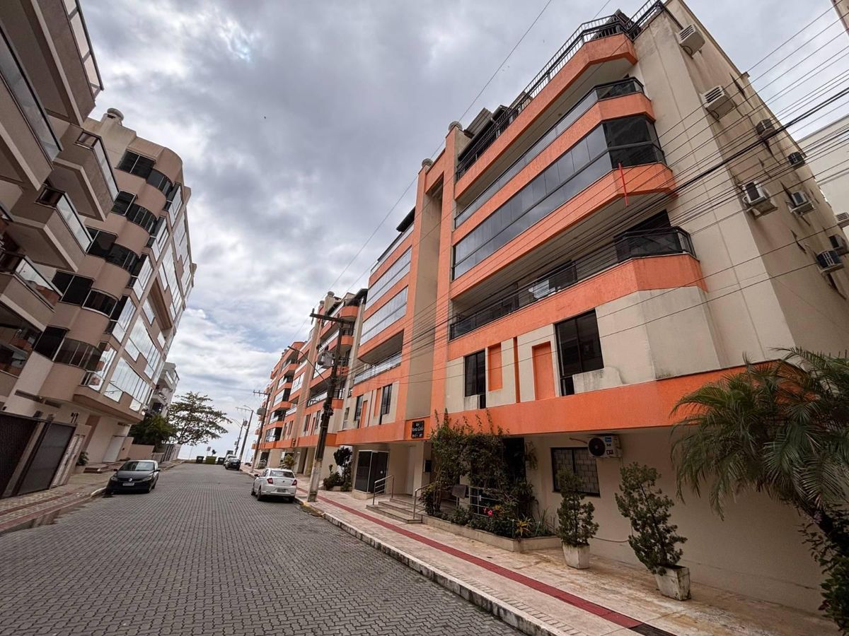 APARTAMENTO 03 DORMITÓRIOS PERTO DO MAR MEIA PRAIA, ITAPEMA SC - Apartamento em Meia Praia, Itapema - para temporada - Fernando Carvalho - Corretor de Imóveis