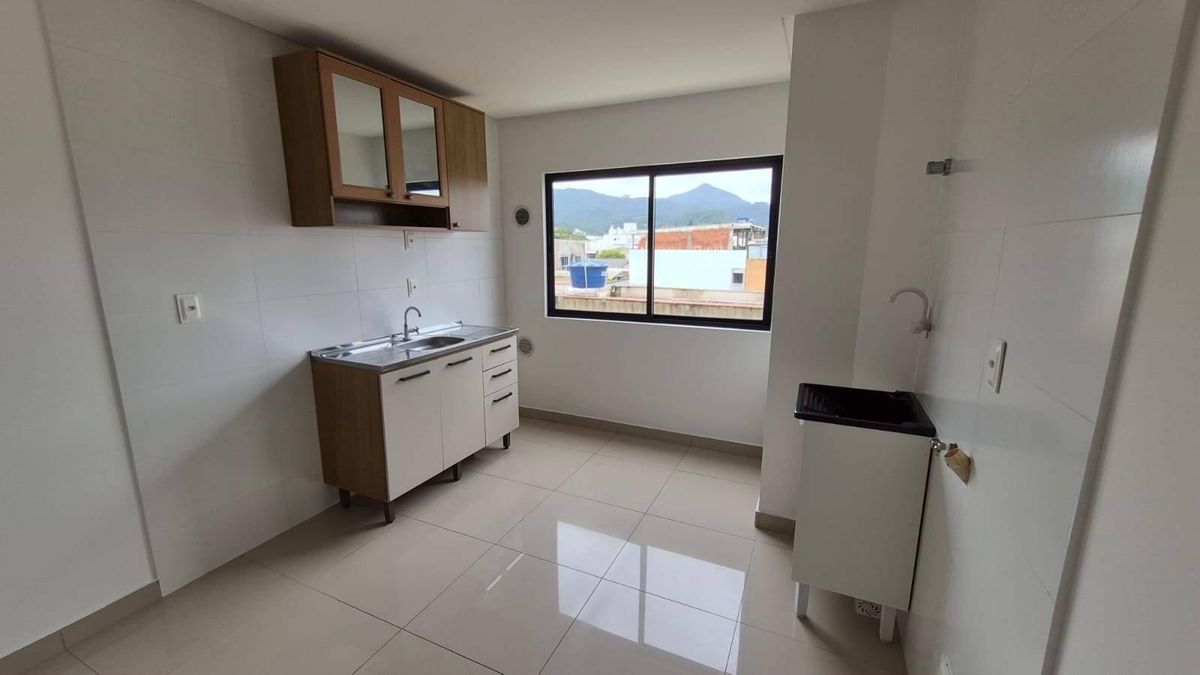 Aluguel Apartamento 2 dormitórios Bairro Santa Regina - Apartamento em Santa Regina, Camboriú - para locação - Ilaini Imóveis