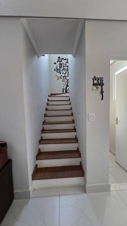 Casa Geminada com 2 quartos, Ortizes - Valinhos, foto 2