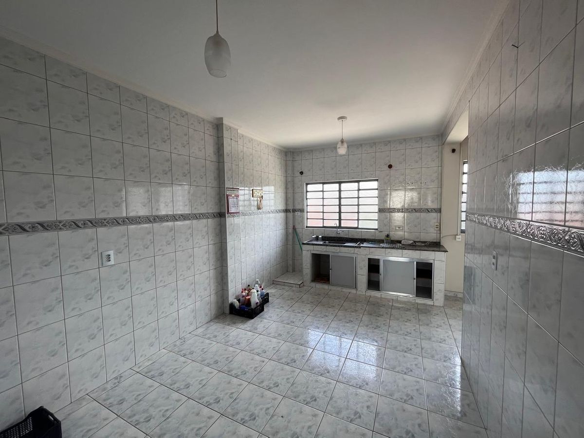 Casa com 3 dormitórios à venda, 167 m² por R$ 600.000,00 - Jardim Maria Rosa - Valinhos/SP, foto 2