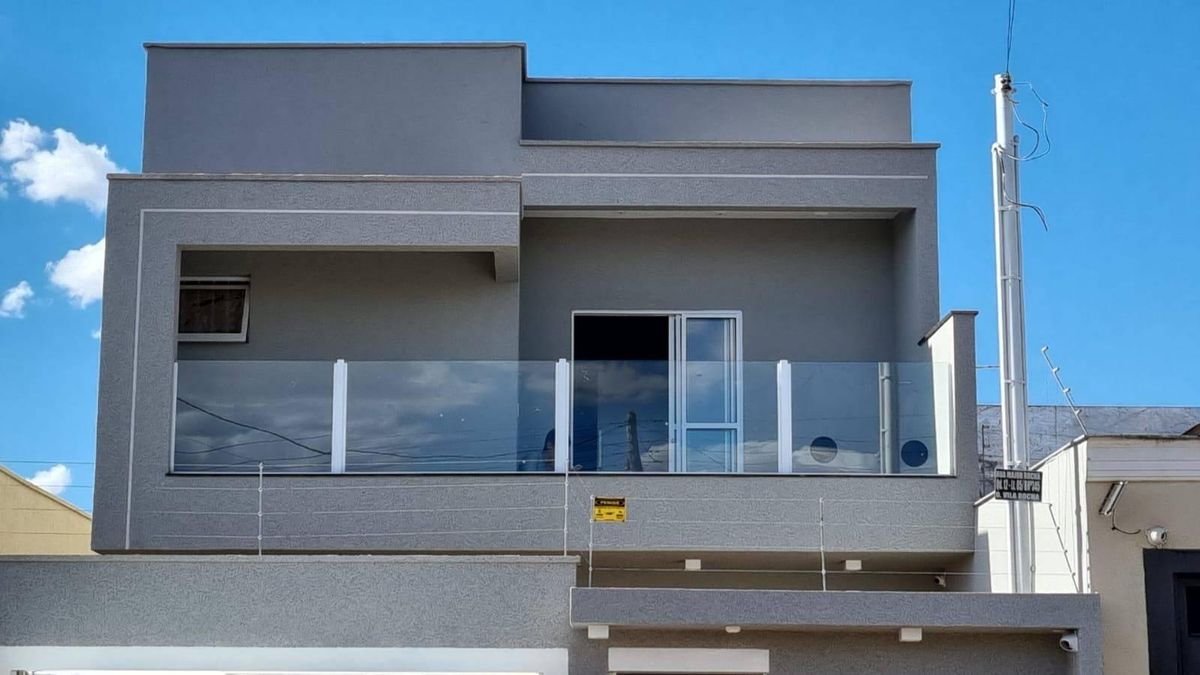 Sobrado Novo na Vila Rocha - Sobrado em Vila Rocha, Rio Verde - à venda - Rural Urbano Imóveis