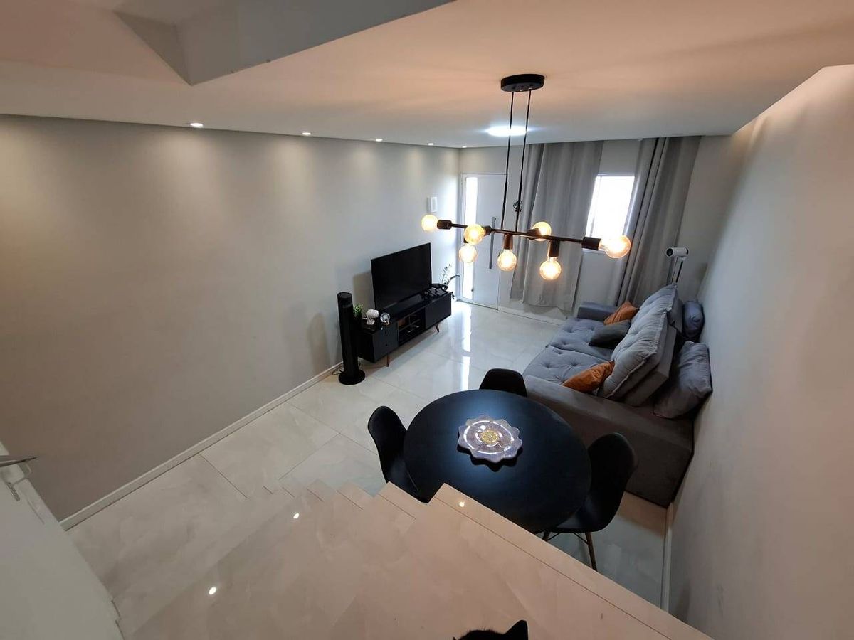 Casa em Cotia semi mobiliada com 2 dormitórios 2 vagas e quintal - Casa em Parque Rincão, Cotia - à venda - LINSHOUSE IMOBILIARIA