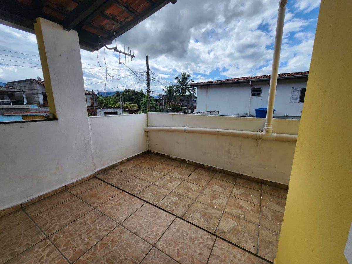 Sobrado- bairro enseada-são sebastião-sp