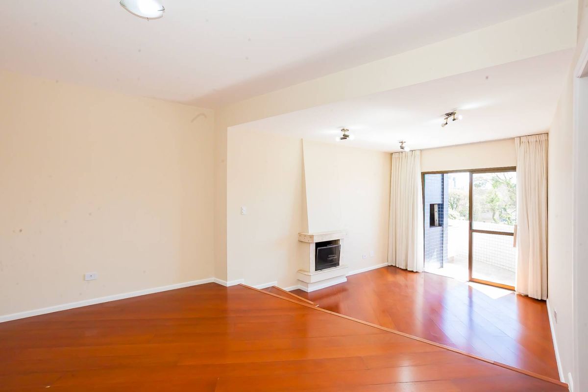 Apartamento com 3 quartos à Venda, Água Verde - Curitiba - Apartamento em Água Verde, Curitiba - à venda - D18