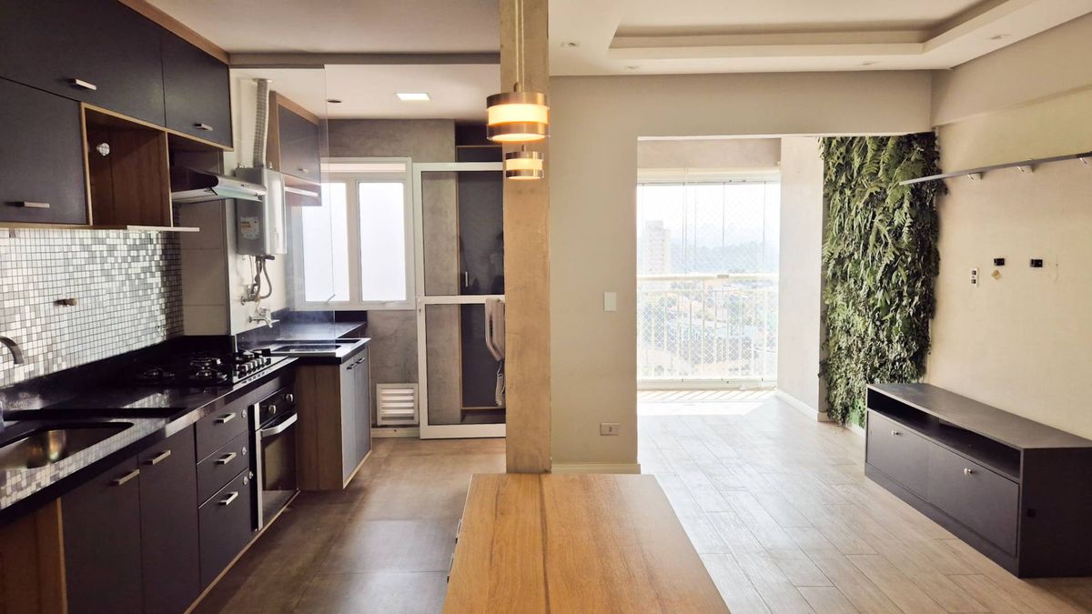 Apto São Caetano 2 dorms, vista livre e mobiliado - Apartamento em Fundação, São Caetano do Sul - à venda - YVY-in Inteligência Imobiliária Ltda