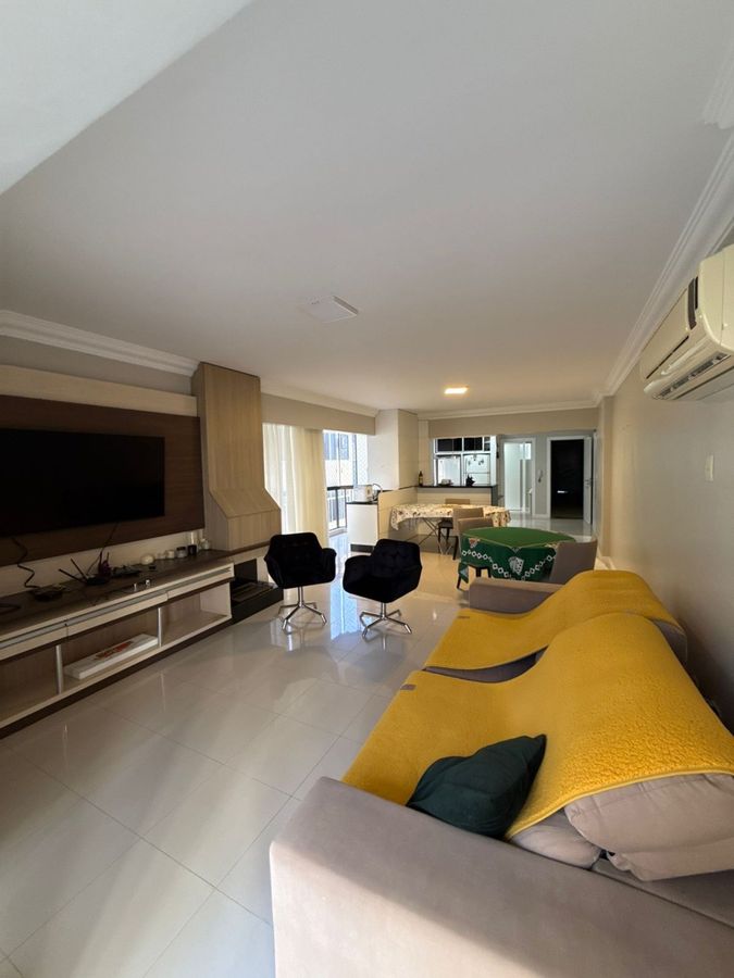 APARTAMENTO FRENTE MAR | BALNEÁRIO CAMBORIÚ - Apartamento em Centro, Balneário Camboriú - para locação - Mobii Negocios Imobiliarios LTDA