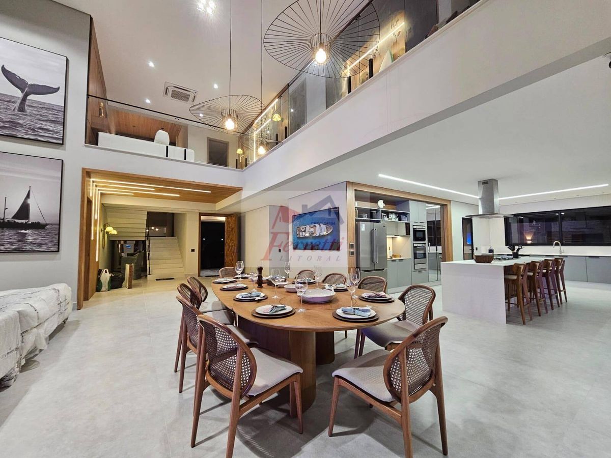 Casa de alto padrão com 8 suítes  à venda em Riviera de São Lourenço - Bertioga/SP