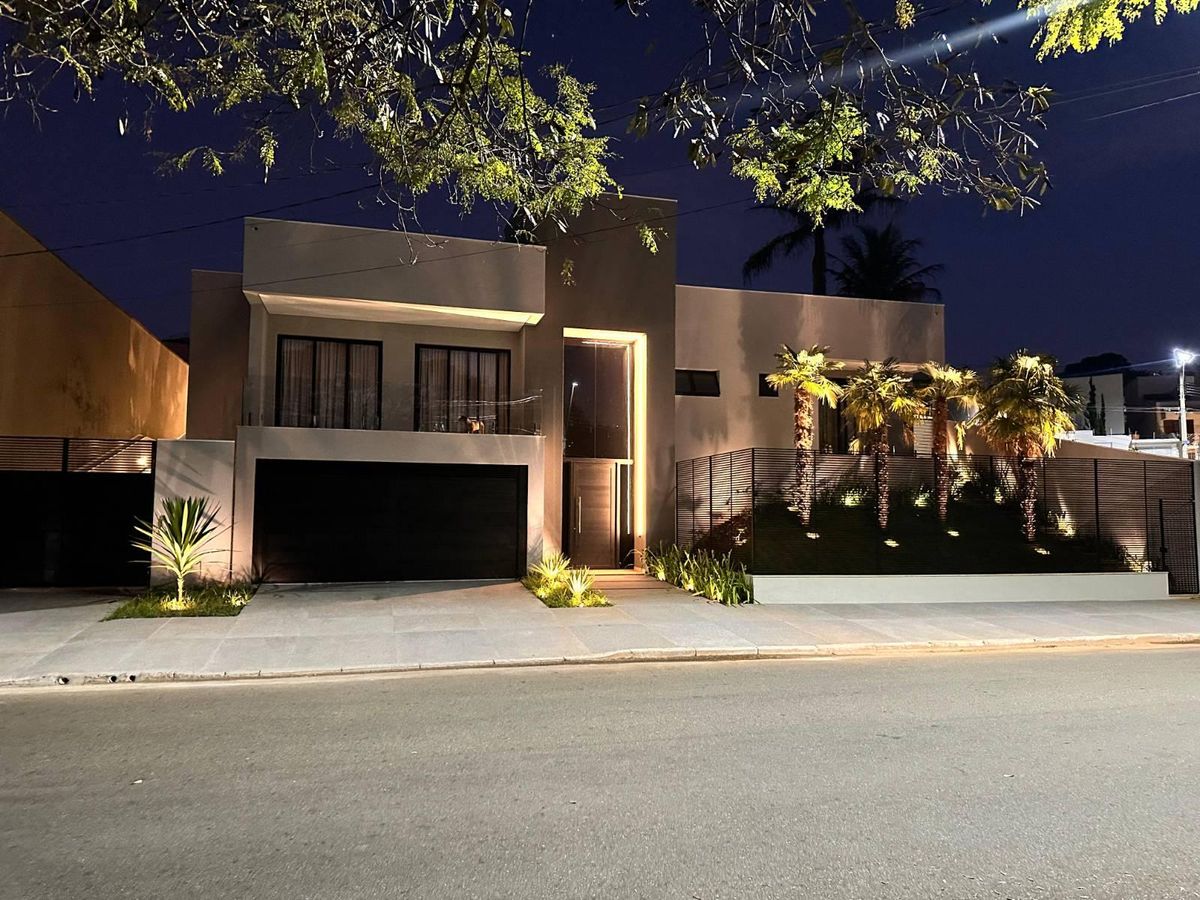 Casa Alto Padrão 3 Suítes Mobiliada em Jardim América, Bragança Paulista