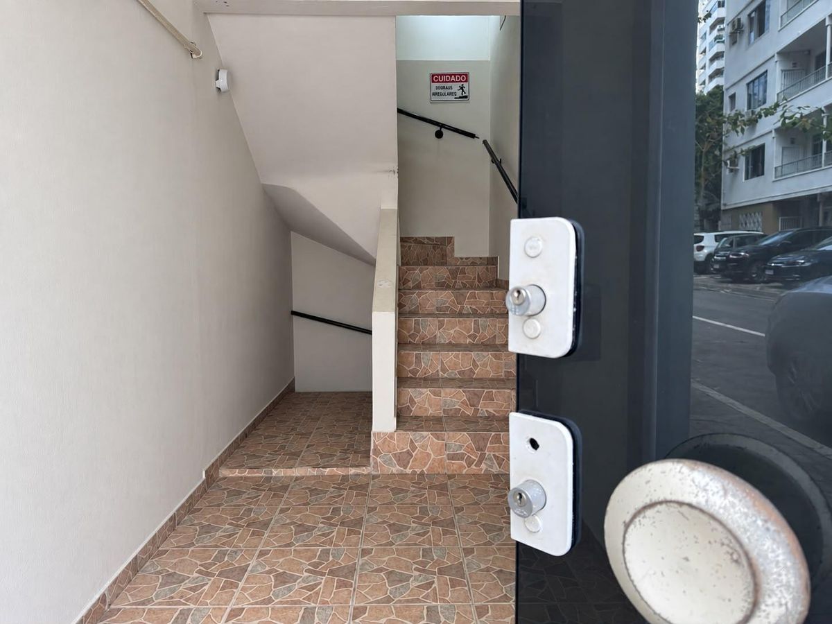 Apto 4 dormitórios — Prédio Comercial, Balneário Camboriú/SC - Apartamento em Centro, Balneário Camboriú - à venda - Portal Imóveis Itapema