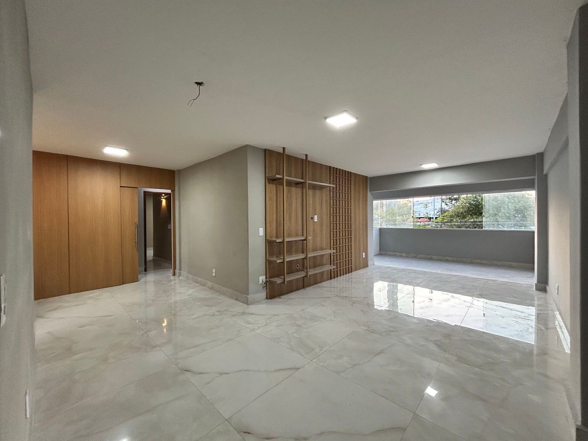 Apartamento para venda, 4 quartos, 3 banheiros e varanda ampla. - Apartamento em Jardim Renascença, São Luís - à venda - V s Ferreira imobiliária