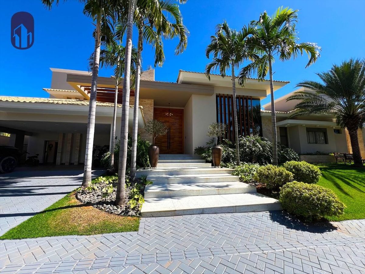 Casa , com 4 quartos - Condomínio Porto Seguro, Sorriso