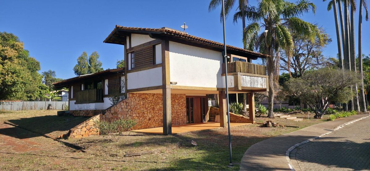 Casa a venda setor de mansões lago sul DOM BOSCO - Casa em Setor de Mansões Dom Bosco (Lago Sul), Brasília - à venda - Milton Aparecido Correa