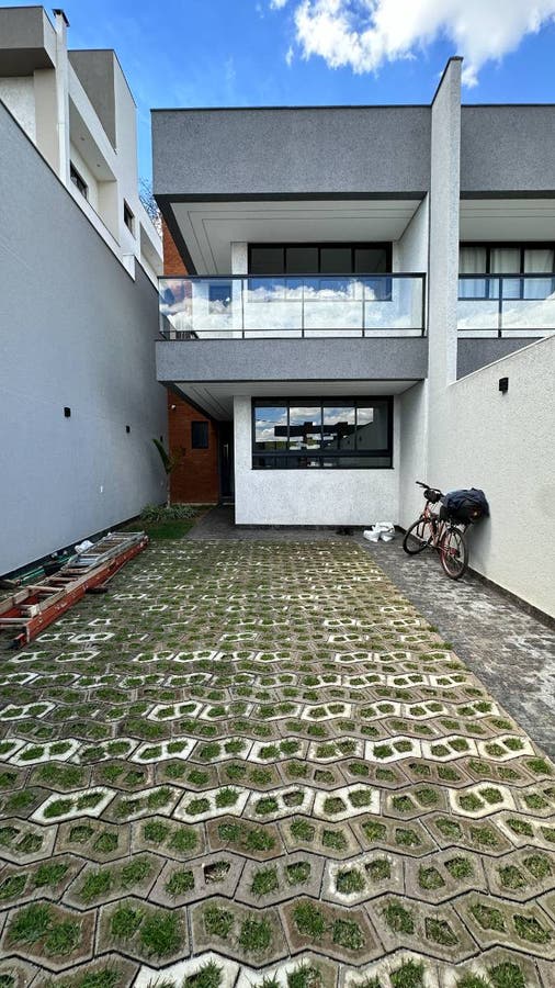 Linda Casa Duplex 3 Quartos no Guarujá Mansões - Betim - Duplex em Guarujá Mansões, Betim - à venda - Via M Empreendimentos Imobiliários Ltda