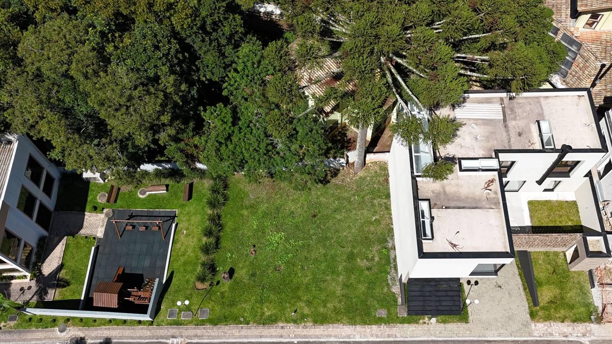 Terreno com 193m² em Condomínio à venda por R$ 580.000,00 com projeto. - Lote/Terreno em Campo Comprido, Curitiba - à venda - Vora Imóveis