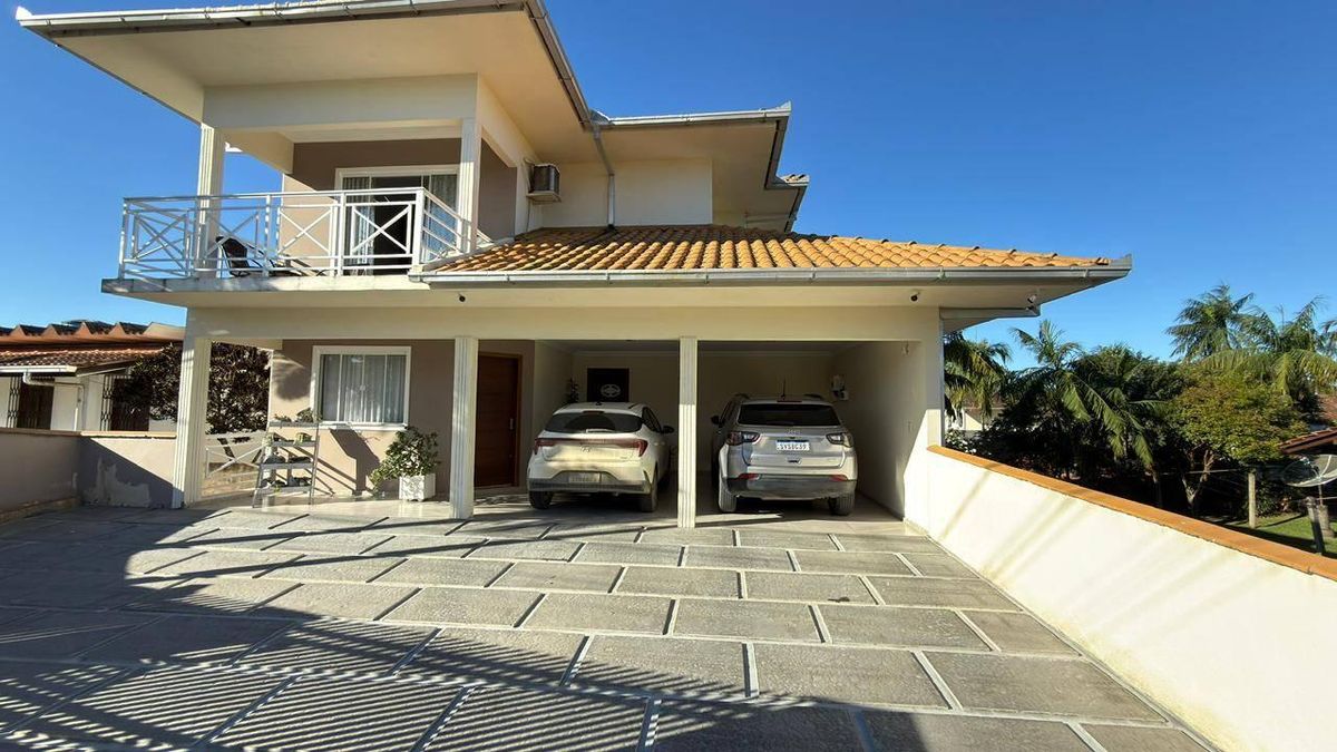 Casa com 3 quartos, Rio Morto - Indaial - Casa em Rio Morto, Indaial - à venda - Josiel Barcelos