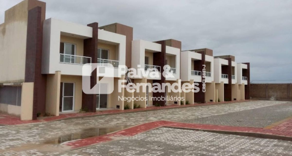 COND. PORTO BOULEVARD II - CASA 2/4