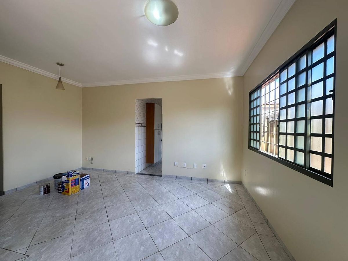 Foto 6 — Casa com 3 quartos, Setor Universitário - Rio Verde