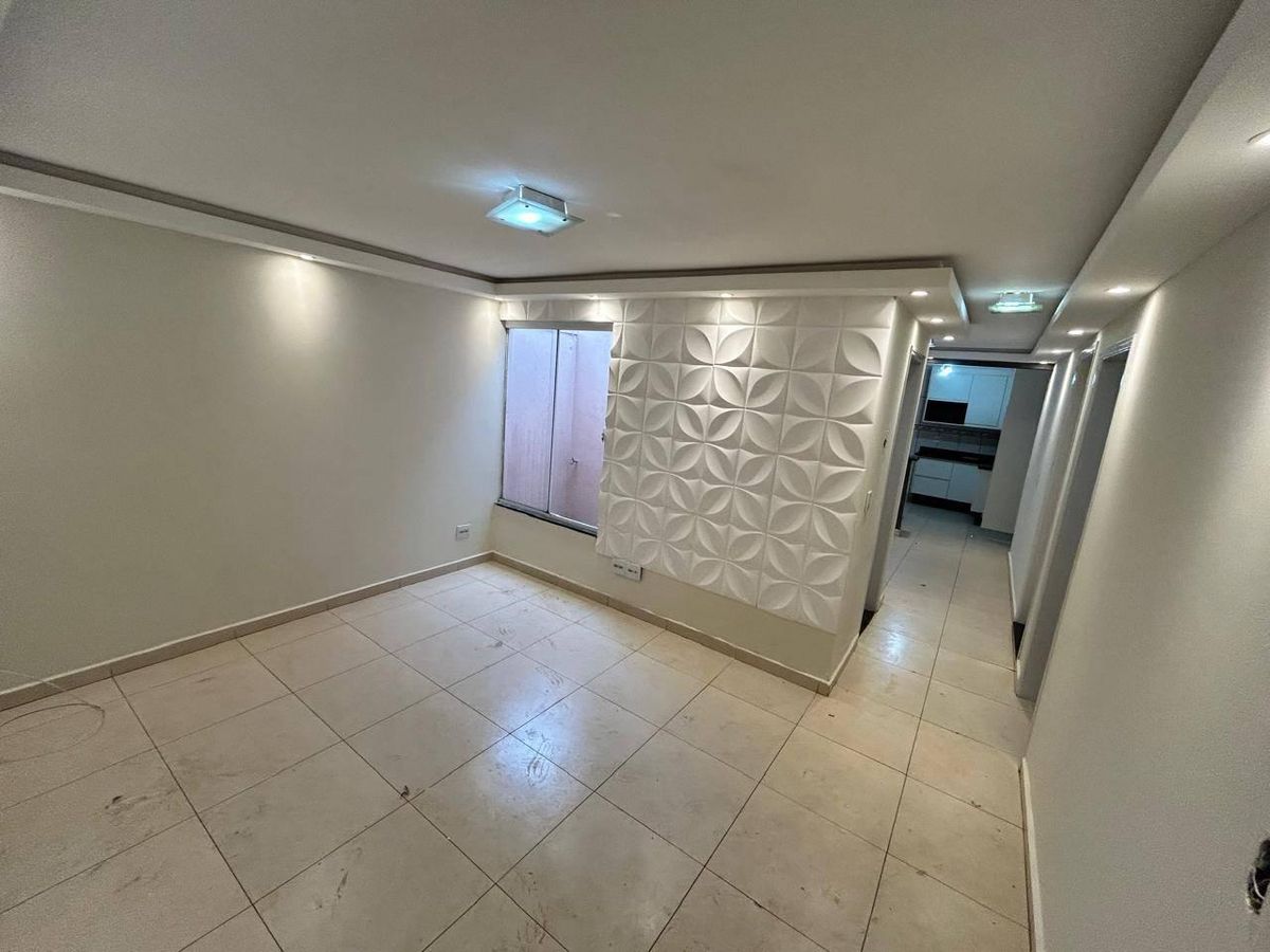 LINDO IMÓVEL PARA VENDA - Casa em Conjunto Habitacional dos Comerciários I, Jaú - à venda - JM IMOBILIARIA ARRUDA LTDA ME