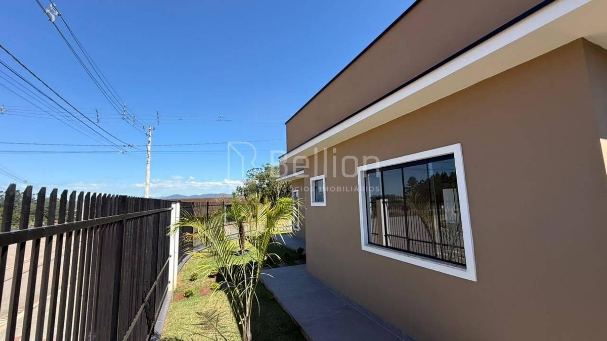 Casa à venda em Timbó no Bairro Araponguinhas