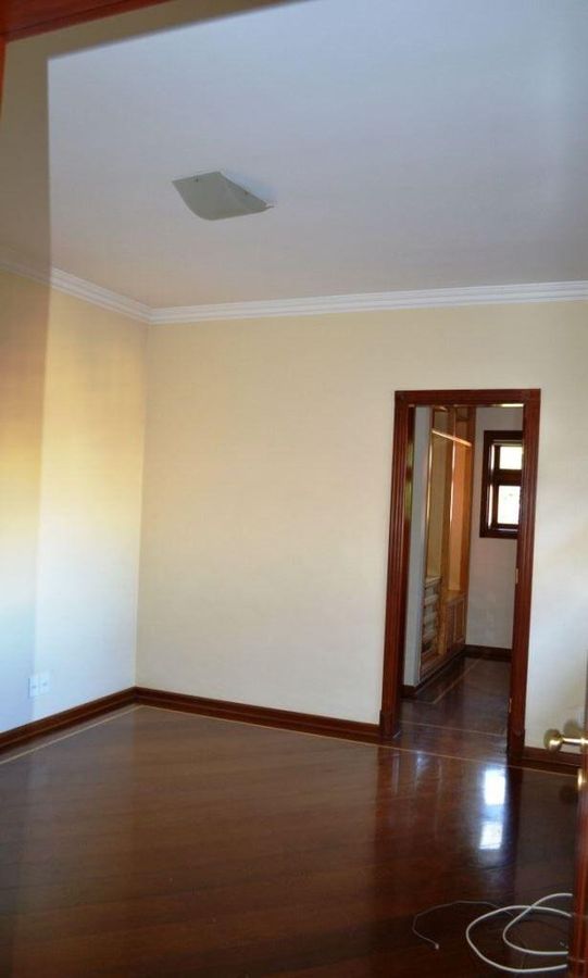 Casa com 4 suites à venda, 732 m² por R$ 2.850.000 - Condomínio Chácara Flora - Valinhos/SP, foto 2