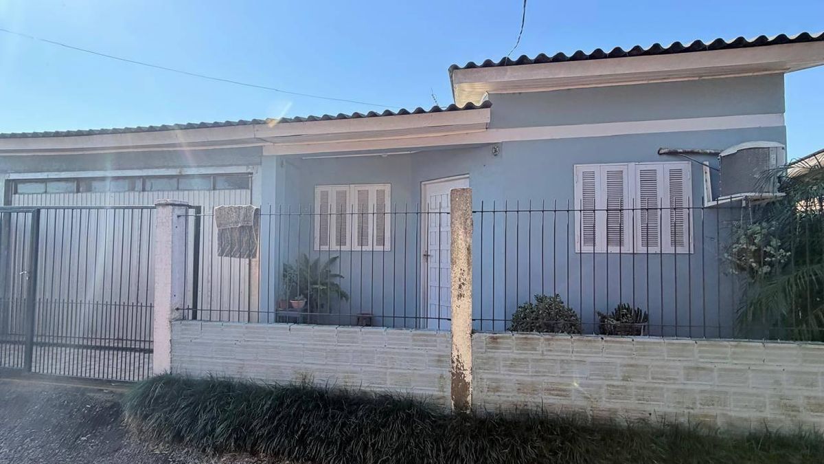 Casa Com 2 Dormitórios À Venda Por R$ 202.000 - Berto Círio - Nova Santa Rita/Rs
