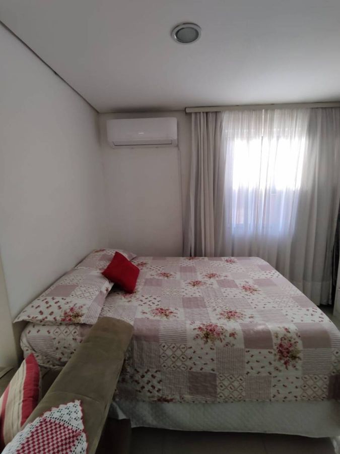 Apartamento de 1 dormitório em aluguel anual - Canasvieiras