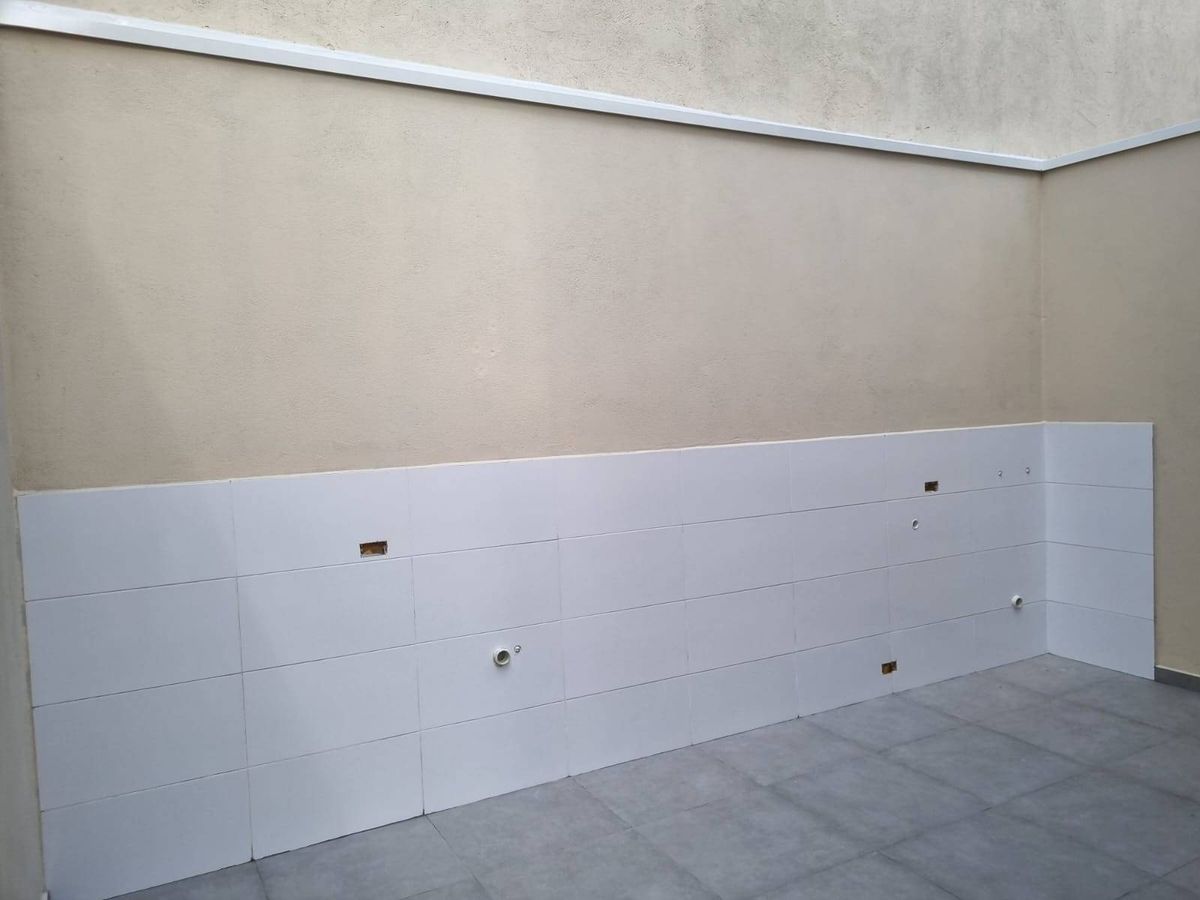 Sobrado com 3 quartos à Venda, Jardim Santa Bárbara - Guarulhos