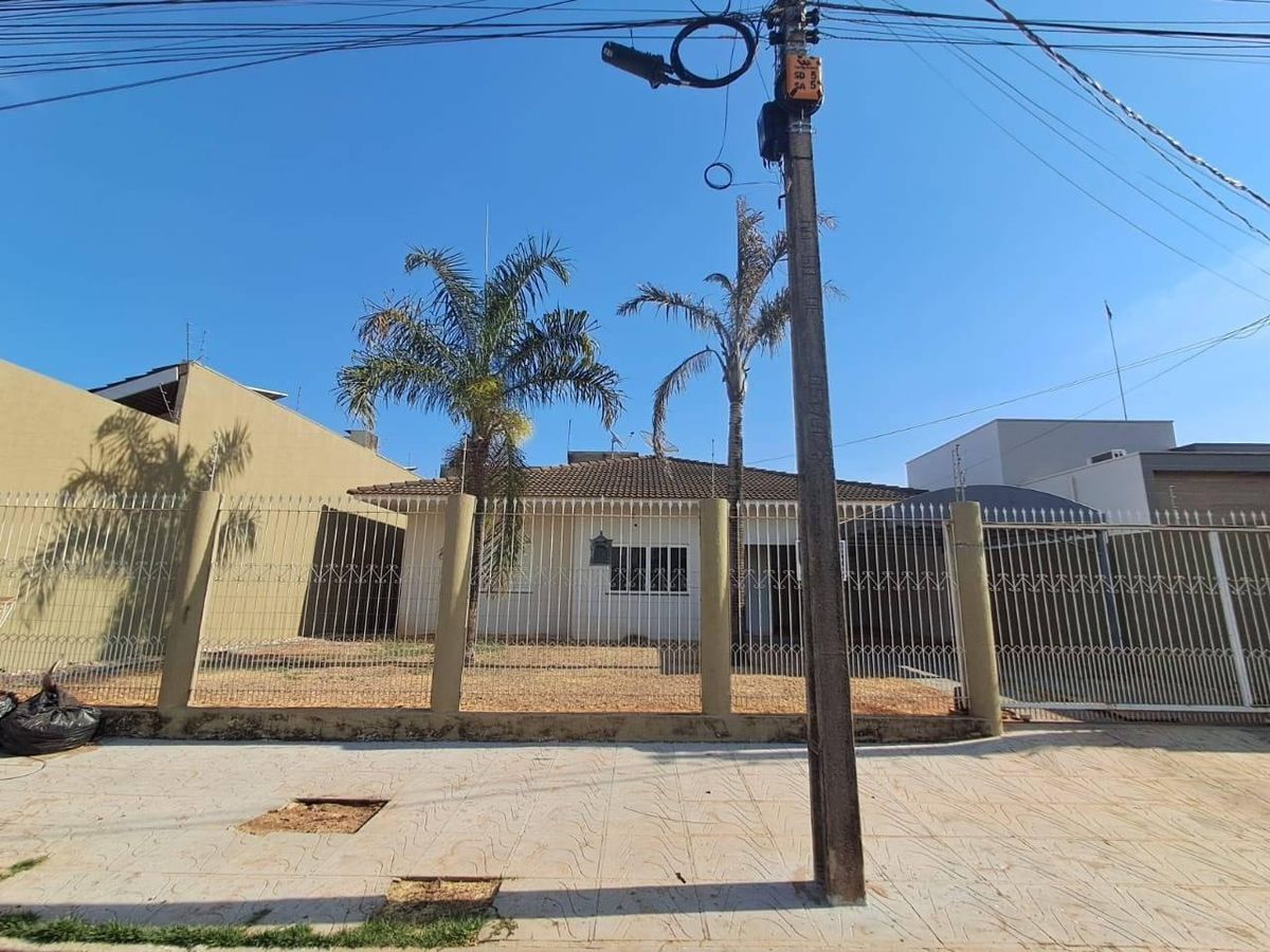 Casa com 3 quartos, 1 suíte