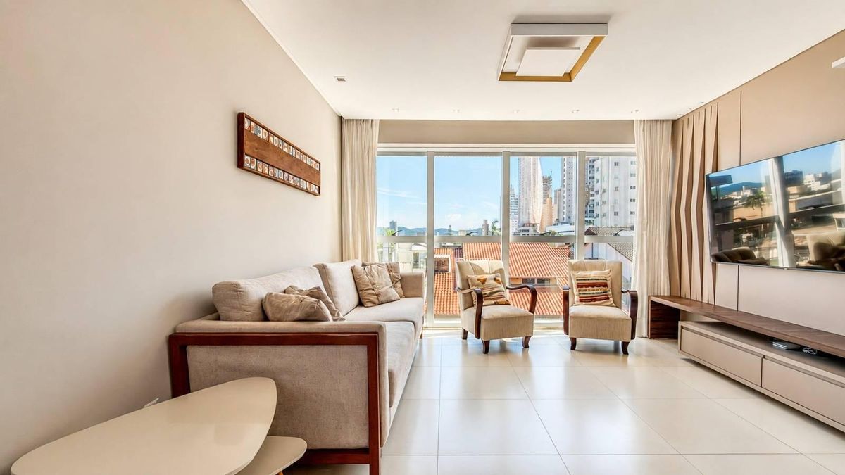 Apartamento 3 dormitórios e 2 vagas na Rua 3300 - Apartamento em Centro, Balneário Camboriú - à venda - Nobilitá Imobiliária