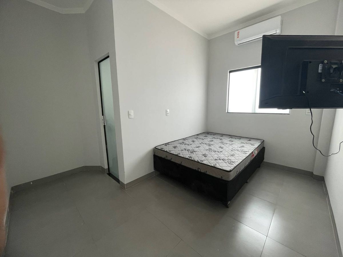 Foto 4 — Flat semi mobiliado disponível para locação, próximo a UNIRV, Residencial Água Santa, Rio Verde, GO