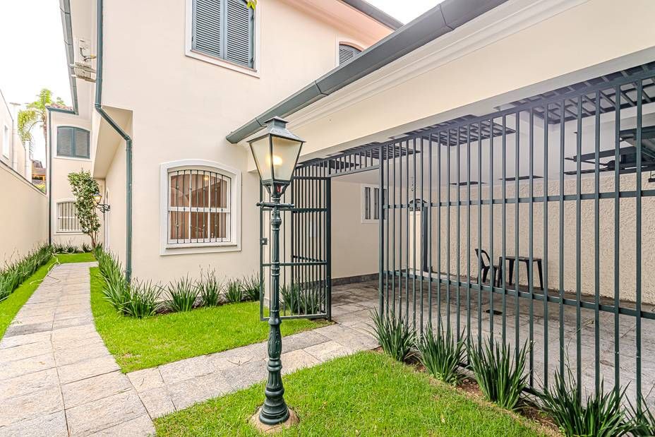 Casa com 3 quartos à Venda, Jardim Europa - São Paulo - Casa em Jardim Europa, São Paulo - à venda - Taylor Imóveis