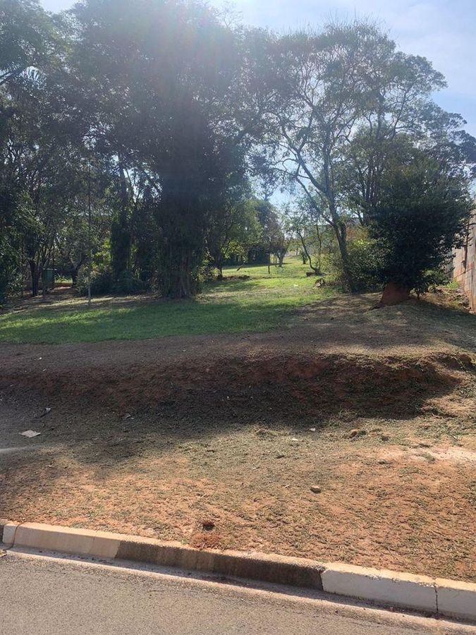 Otimo Terreno à venda, 1050 m² por R$ 900.000,00 - Condomínio Villa Lombarda - Valinhos/SP, foto 4