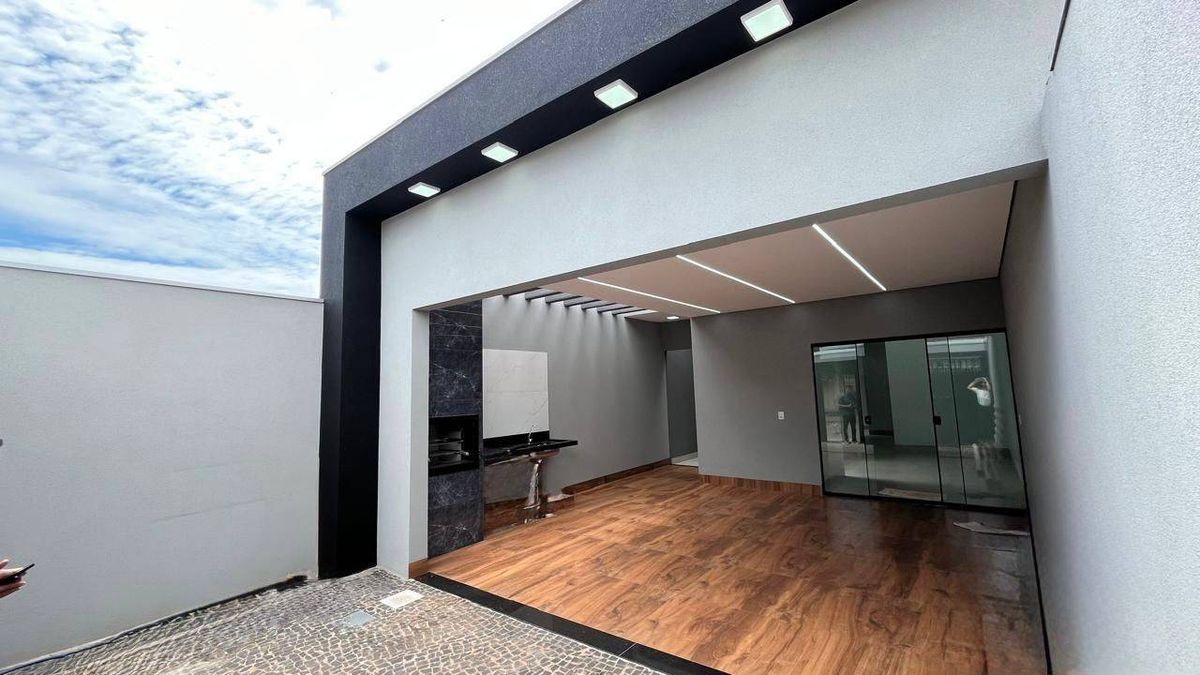 Casa com 3 Quartos, Parque Laranjeiras - Rio Verde - Casa em Parque Laranjeiras, Rio Verde - à venda - Futura Imóveis