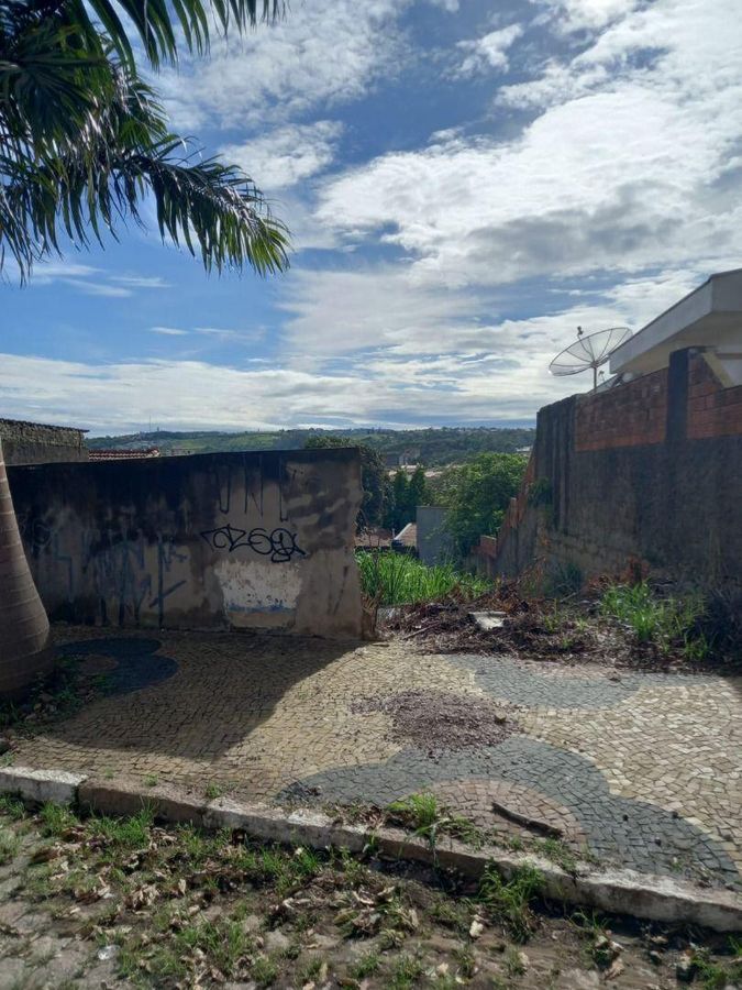 Ótimo terreno com 406 m2 no São Cristóvão, com ótimo preço! Ótima localização para construção residencial e/ou comercial., foto 5