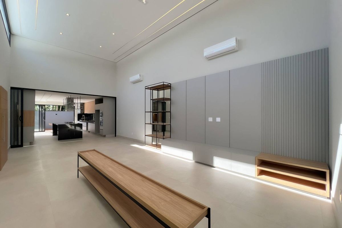 Casa com 3 quartos, 220 m², à venda por R$ 3.300.000 - Swiss Park - Campinas/SP, foto 2