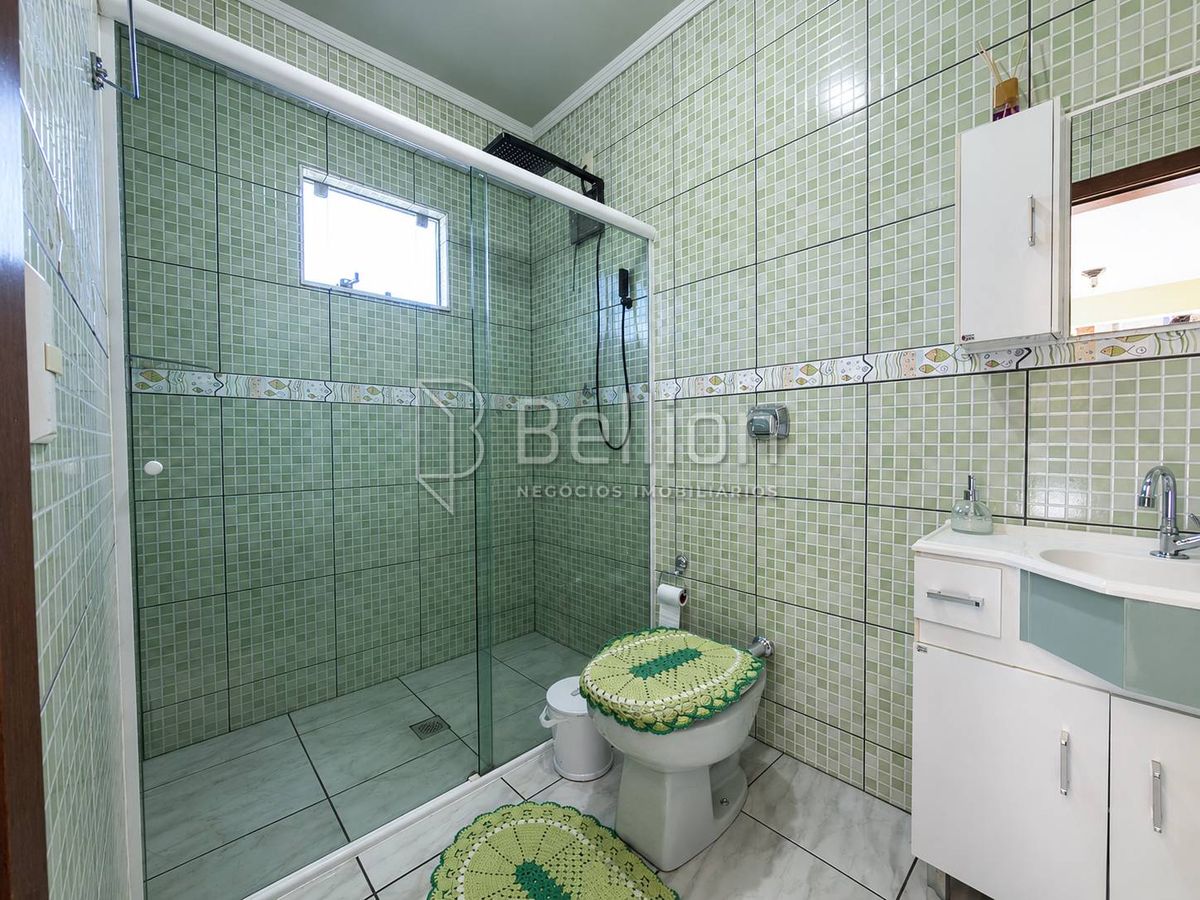 Casa com 3 Quartos e Terreno de 600 m² à Venda em Timbó
